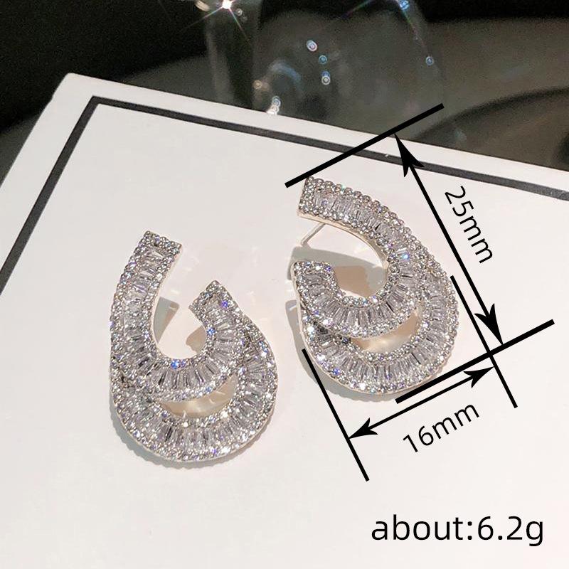 CAOSHI Gorgeous Stylish Stud Earrings for Women Brilliant Cubic Zirconia Accessories for Engagement Ceremony Luxury Jewelry Gift