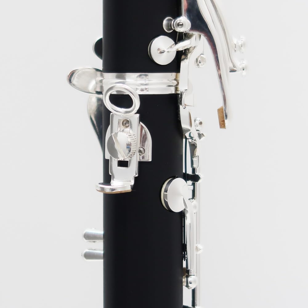 J Michael Clarinet CL-470