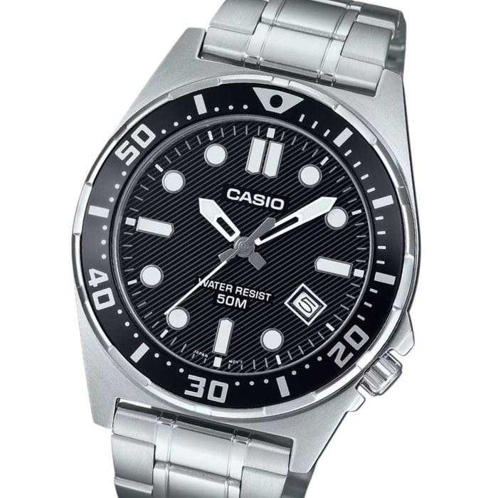 Мужские серебристые часы Casio MTD-135D-1AVDF