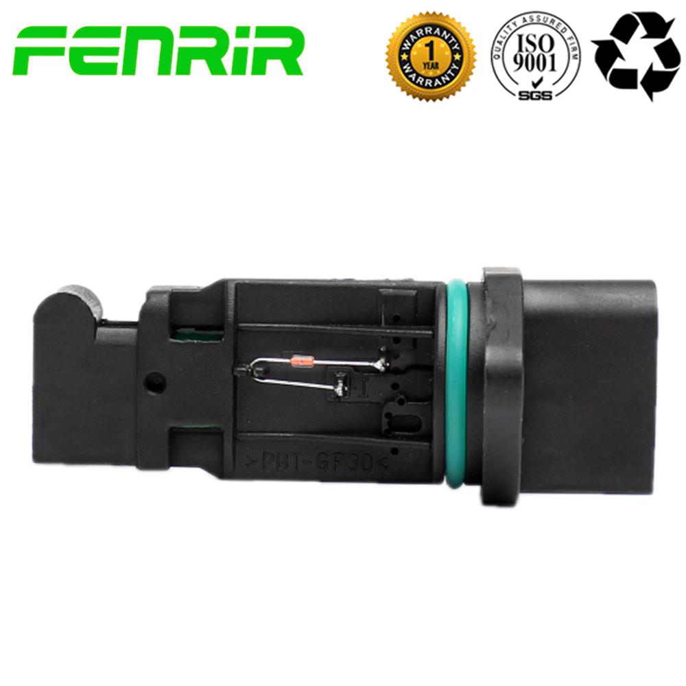 Датчик массового расхода воздуха MAF для Volkswagen VW Bora Caddy Golf Lupo New Beetle Passat Polo Sharan 038906461C 0986280202