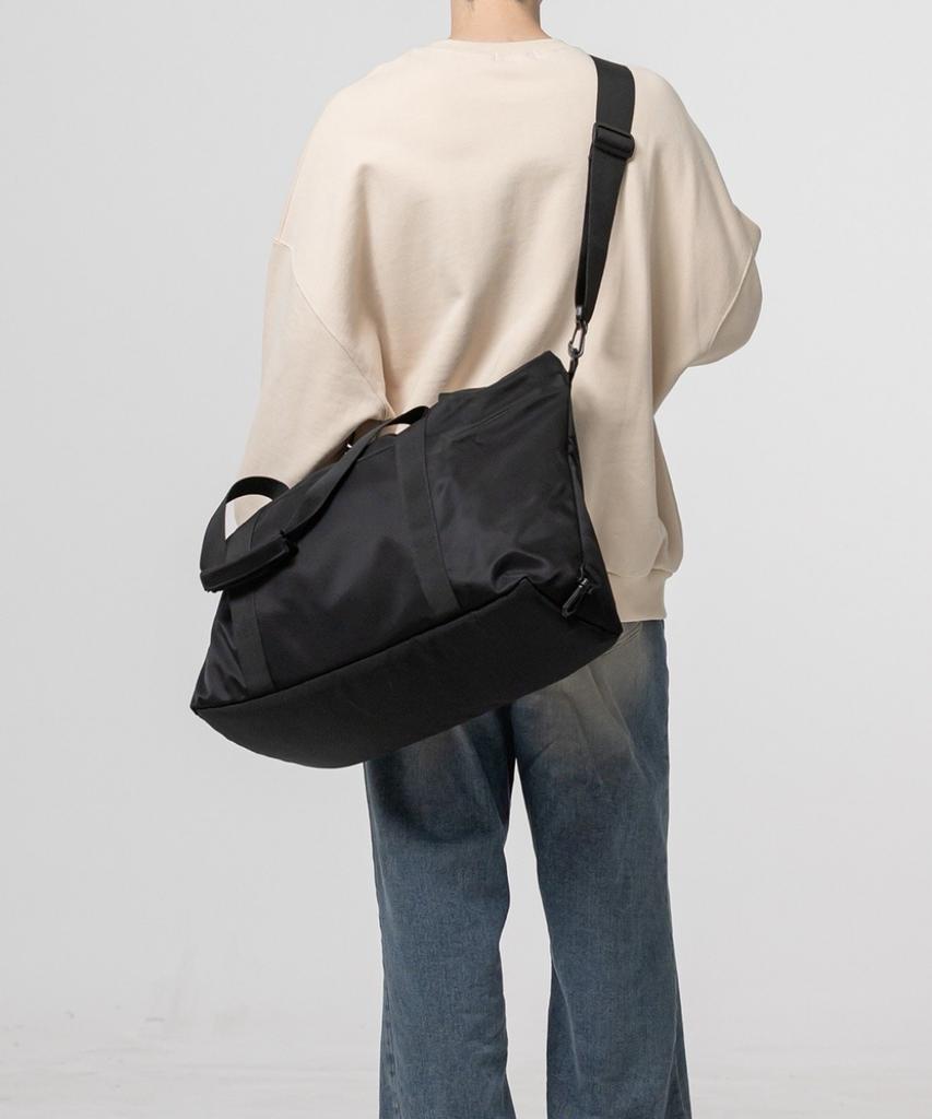 Сумка-даффл для путешествий On The Go Signature Nylon Boston