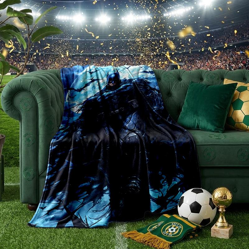 Bat In Colorful Artwork Throws Blanket Flannel Blankets Plush for Couch Bed Gifts for Men Women Travel picnic blanket Christmas fan gifts