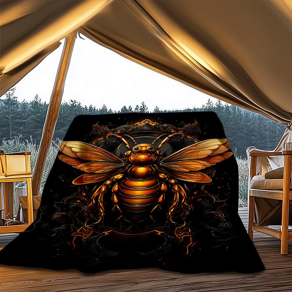 1pc Golden Bee Emblem Throw Blanket Polyester Fiber, Lightweight Flannel, Soft & Warm, All Season Use for Outdoor, Camping Digital Print