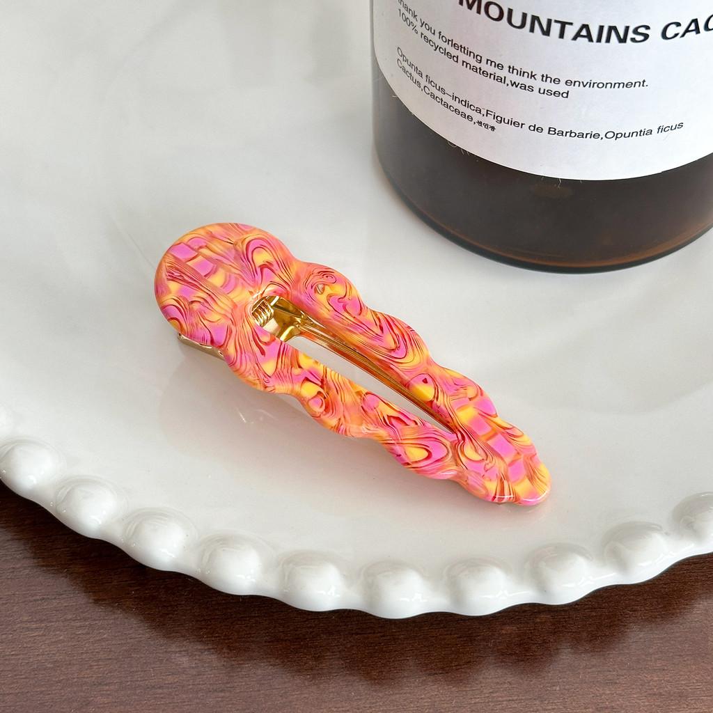 Chic And Elegant Large Hair Claw Clips In Unique Cloud And Geometric Styles Girls For