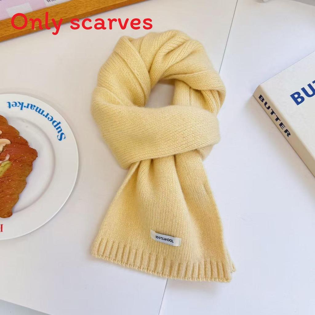 Knitted Scarf For Women With Knitted Design For Winter Warmth And Casual Style