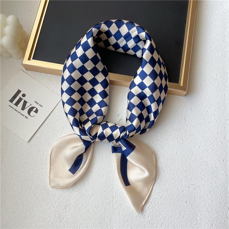 70 * 70cm New Silk Small Square Scarf For Women'S Neck Protection Professional Scarf Versatile Hair Tie Headscarf Scarf