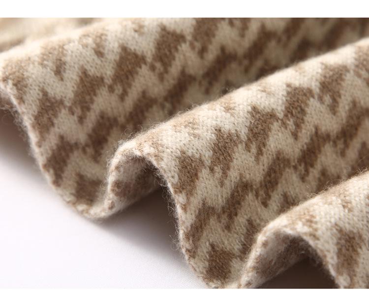 100% Cashmere Plaid Knit Neck Gaiter & Scarf - Soft & Warm