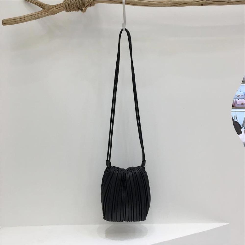 Autumn Winter Fashion PU Leather Crossbody Bag Versatile Use Inner Insert Pocket Shoulder Bag Elegant Pleated Square Bag