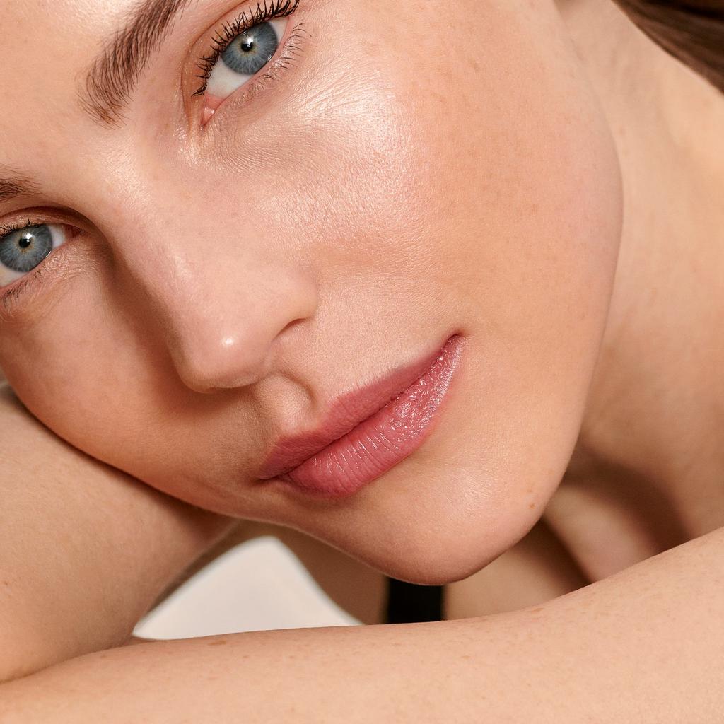 Oriflame Giordani Gold Eternal Glow Foundation Spf 25 - Vanilla Neutral 30 Ml