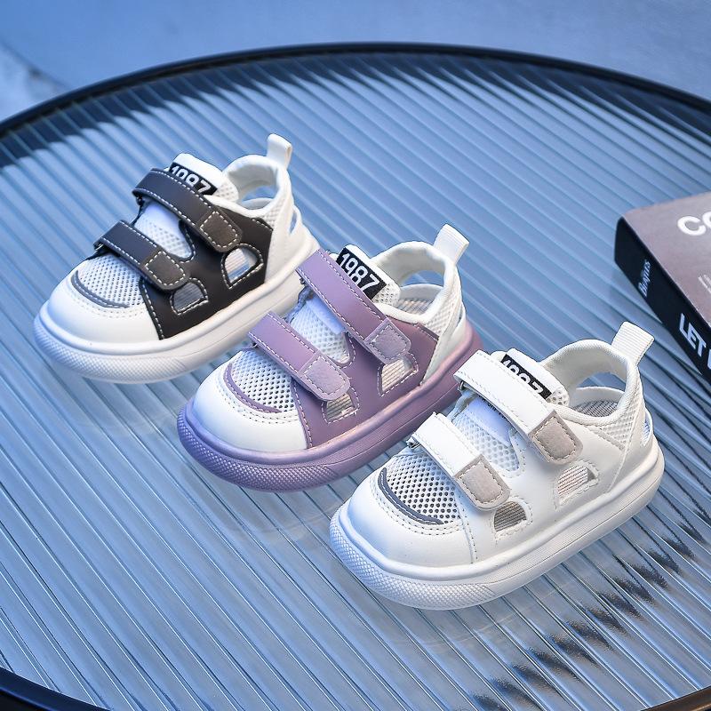 2026Summer new children's sandals with soft soles, toddler shoes with Velcro, non-slip mesh hollow sandals for boys and girls