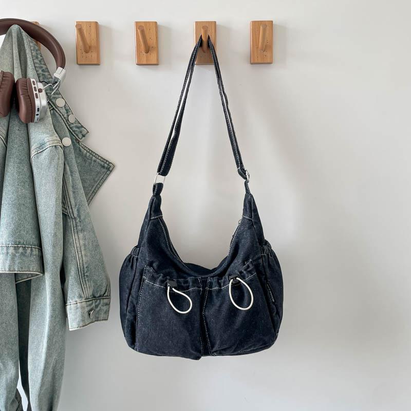 Осень 2025 новая джинсовая плиссированная сумка большой вместимости студенческая сумка-мессенджер для девочек текстурная нишевая сумка на плечо