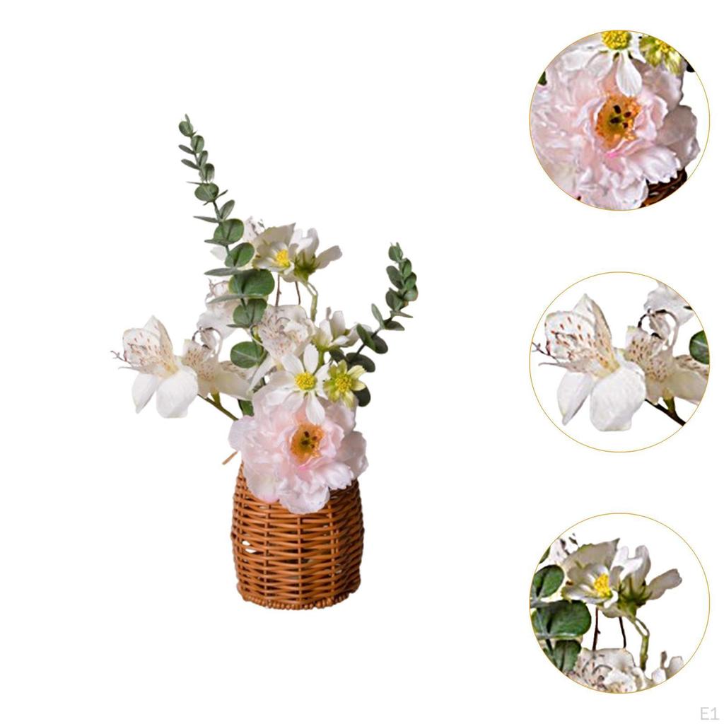 Букеты из искусственных цветов в корзинах для декора отелей и мероприятий