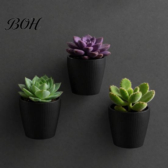 Space-saving Wall Decor 3D Printed Planter, Hanging Indoor Flower Pot for Green Plant Display Succulents, Minimalist Black Holder Home Office Creative