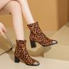 Модные замшевые леопардовые женские ботильоны на высоком каблуке, дизайнерские зимние новые массивные сексуальные зимние туфли-лодочки «Челси» Botas 2025, трендовая женская обувь Mujer