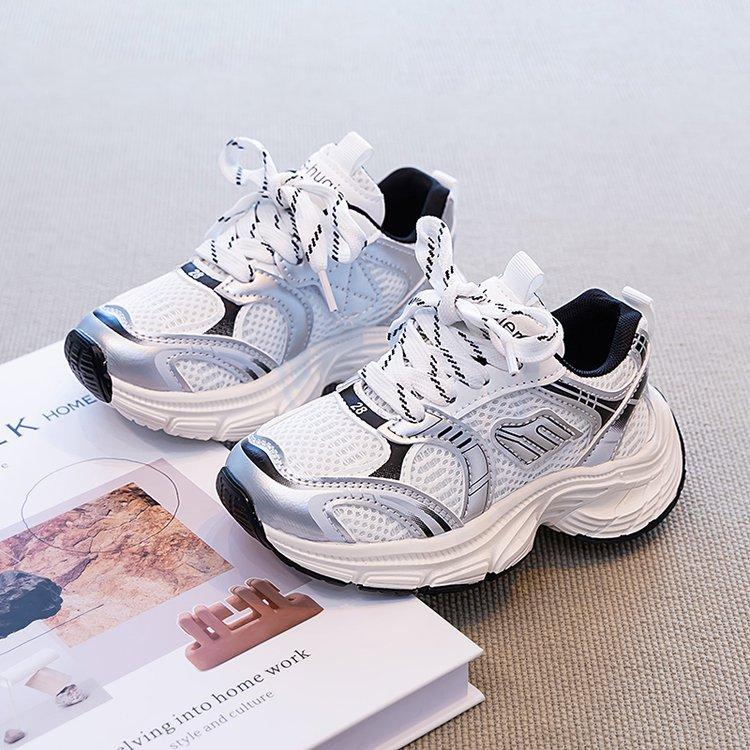 Детская спортивная обувь 2025 новая осенняя обувь для мальчиков обувь для мальчика сокровище обувь для папы для девочек популярная обувь для больших детей белая девочка