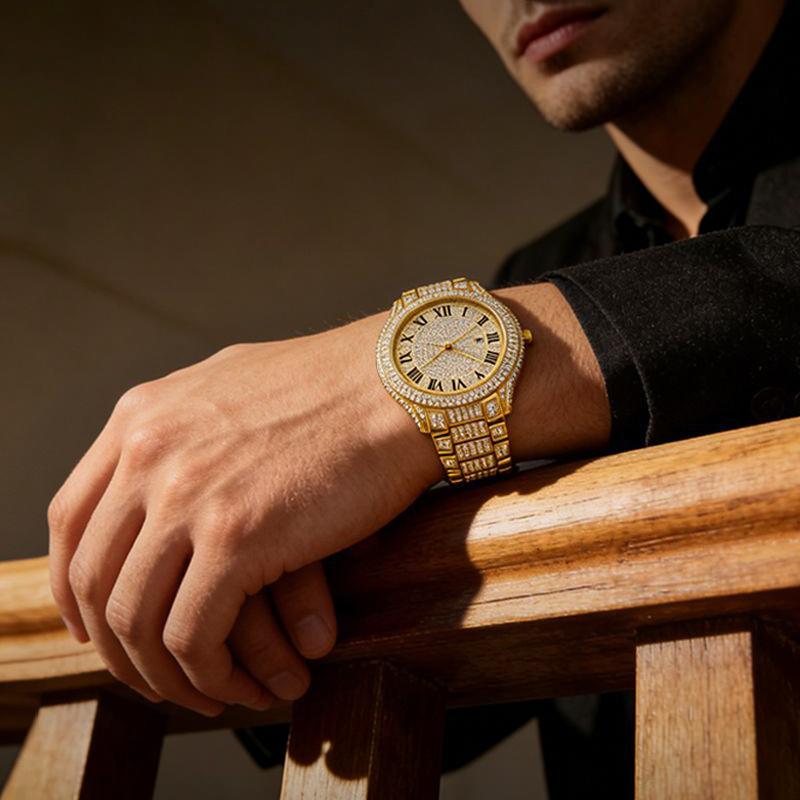 Mens Diamond Watches Quartz with Date Display Zinc Alloy Daily Waterproof Hip Hop Luxury Watch