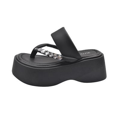 Красивые сандалии на высокой толстой подошве для летней женской уличной обуви, новые модели высокого класса с юбками, шлепанцы на танкетке