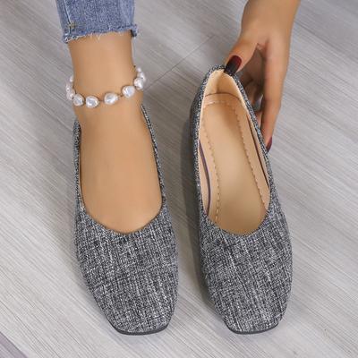 Модные туфли большого размера с закрытым носком для женщин 2024 года, новые простые и удобные туфли на плоской подошве с защитой от скольжения на один шаг