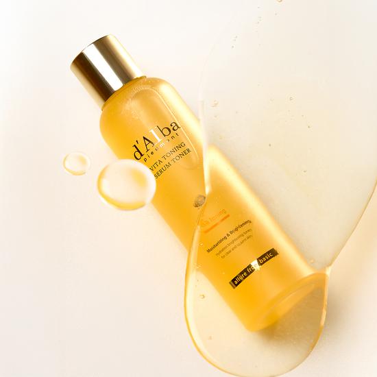 Отбеливающий/Уход за пятнами d'Alba Vita Тонизирующий сывороточный тонер 180 мл