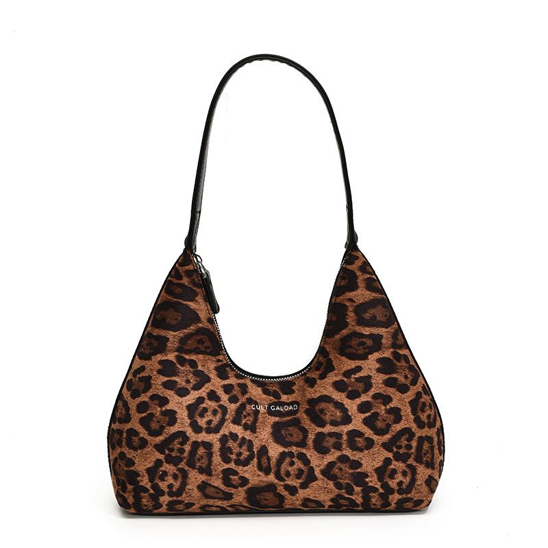 Супер огонь нишевая милая и крутая сумка с леопардовым принтом женская новая осенняя универсальная популярная сумка на одно плечо подмышкой