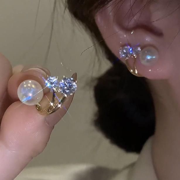 Серебряные серьги-кисточки с жемчугом и иглами - модные универсальные женские украшения