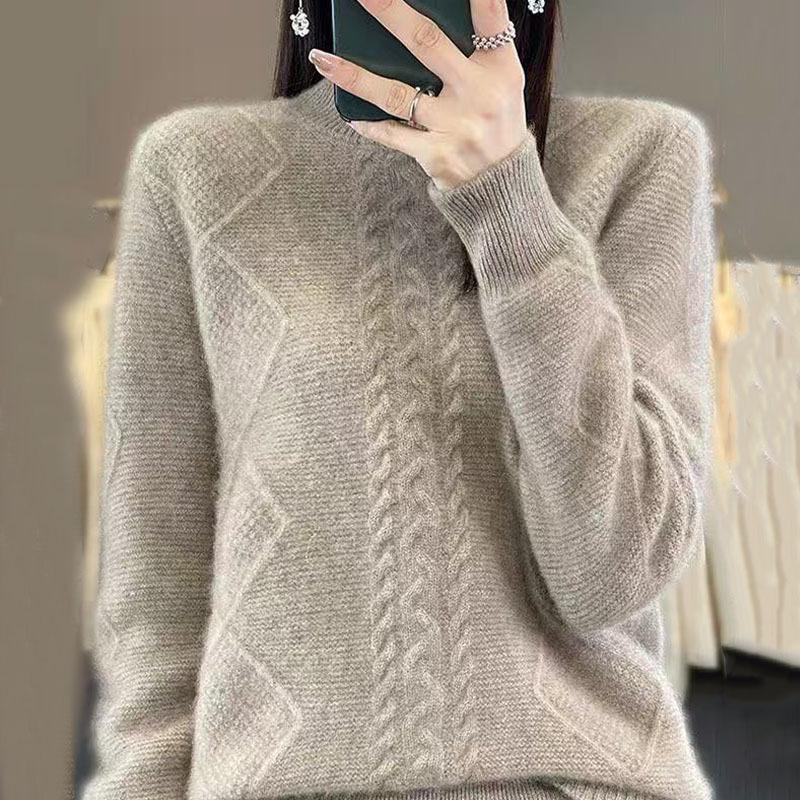 2026 Women's Fashionable Wool Pullover Sweater: Spring/Autumn, Half-High Collar, Thick Cable Knit, Loose Fit, Versatile Base Layer.