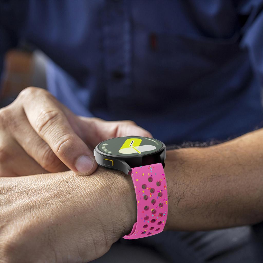 Силиконовый ремешок с круглым отверстием 20/22 мм, подходит для серии Samsung Watch шириной 20/22 мм. Экологичный силиконовый ремешок с текстурированным рисунком