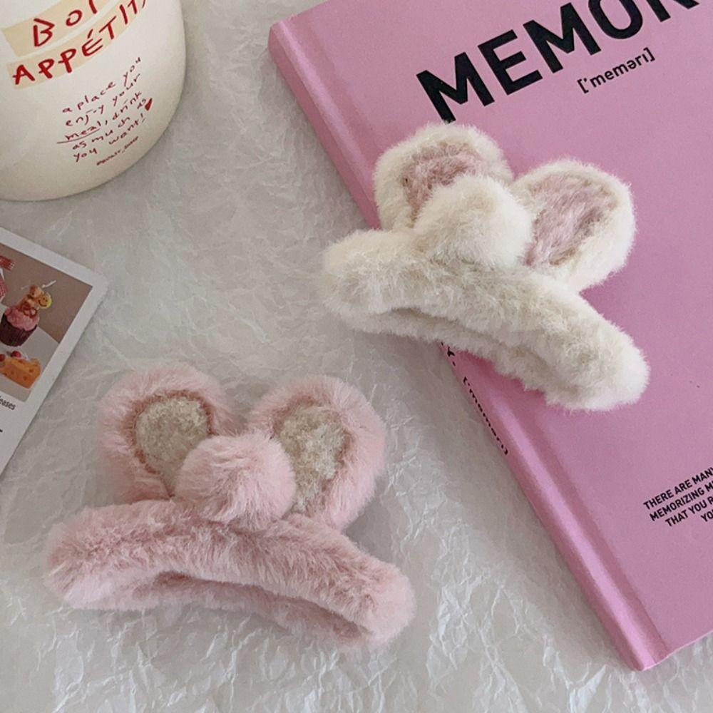 Fluffy Plush Claw Clip Korean Style Sweet Ponytail Clip Autumn Plush Hair Claw Girl