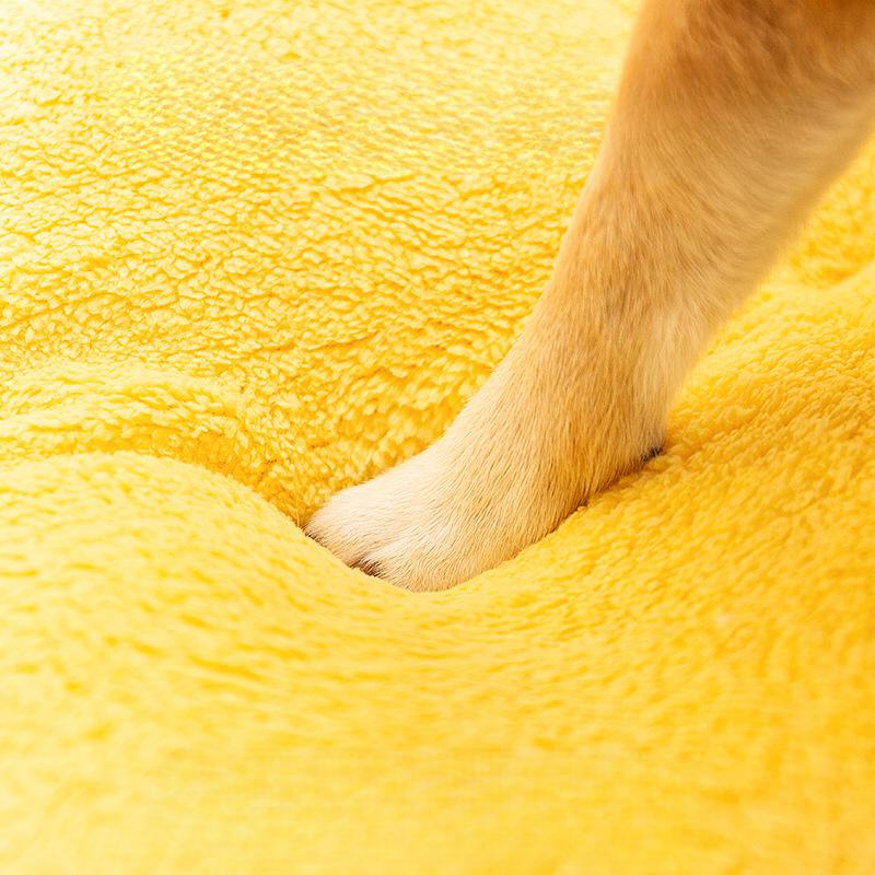 Желтый цветной полностью напечатанный изогнутый домик-будка для средних и крупных собак, полузакрытый большой объем, теплая будка для домашних собак, кровать для собак