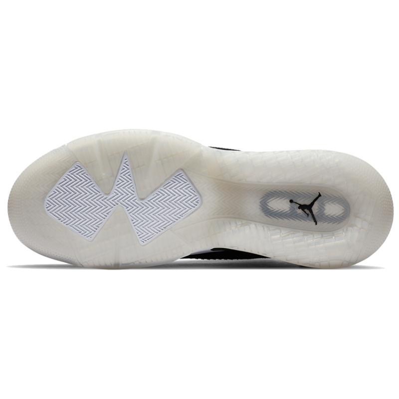 Jordan Mars 270 Low Черный Золотой Jordan CK1196-017