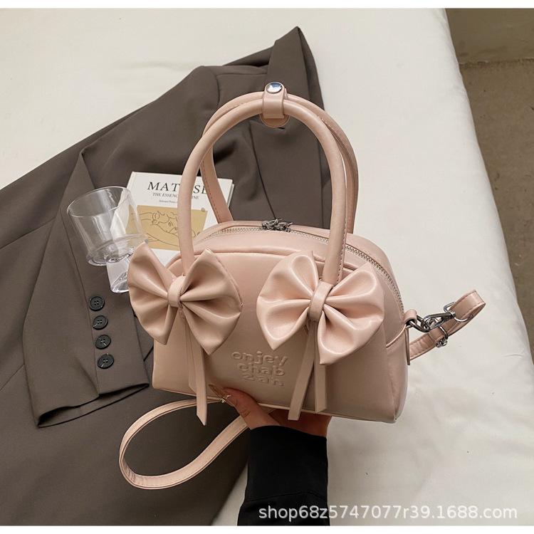 Shoulder Bag Fresh 2025 New Women's Bag Korean Version Fashion Bow New Portable Small Women's Bag Crossbody Shell Bag