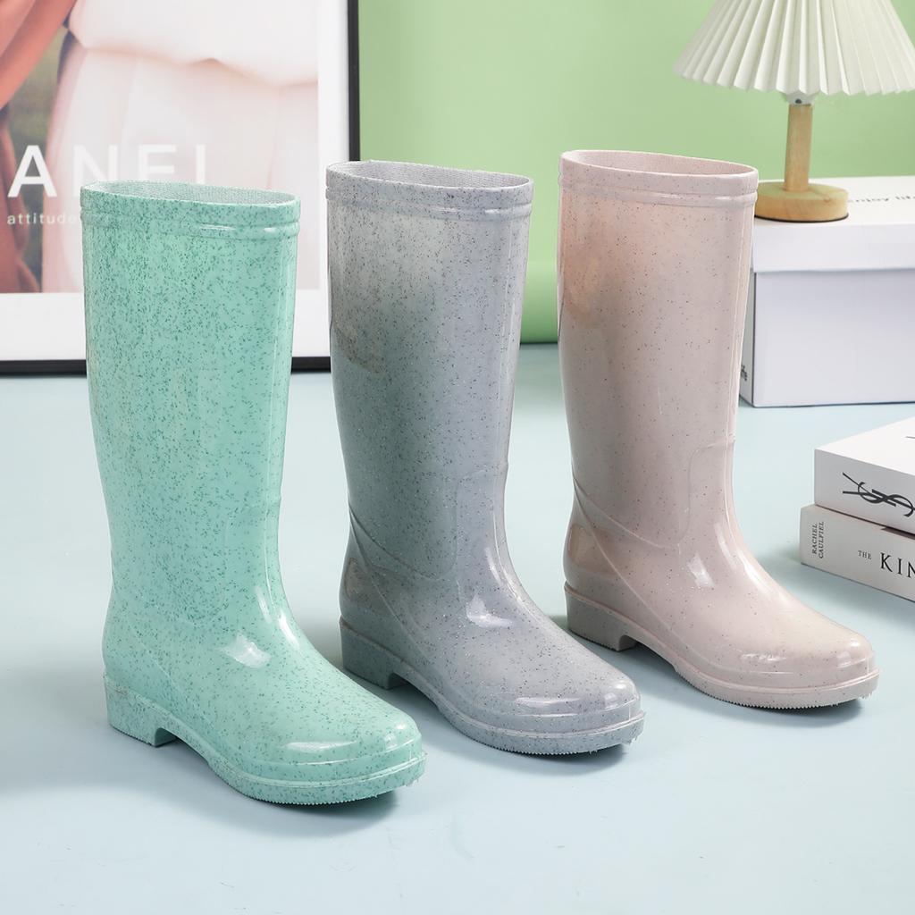 High tube agricultural women's rain shoes medium tube beef tendon sole wear-resistant long tube rain boots kitchen oil-proof acid