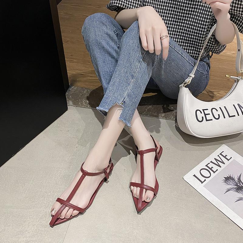 Модные женские сандалии на плоской подошве 2025 Лето Новый тренд Горячие продажи Женские элегантные платья Туфли для вечеринок Модные сандалии Zapatos De Mujer