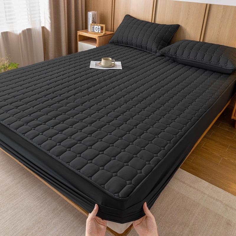 Solid Color Skin-friendly Washed Cotton Bed Sheet Anti-dust Anti-slip Quilted Thickened Bed Cover Home Bedroom Protective Cover