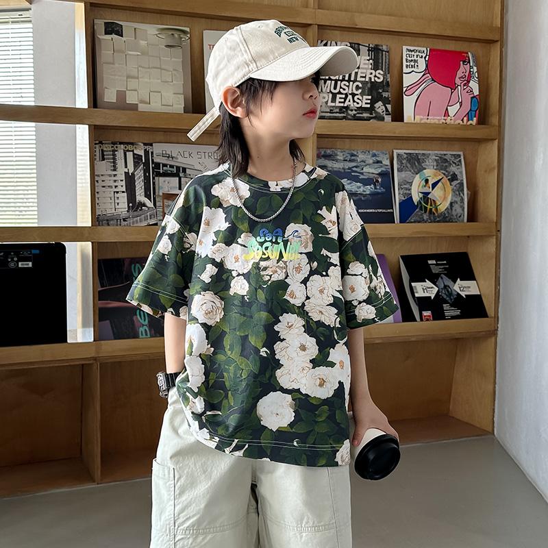 Boys' short sleeved T-shirt for summer 2026, new big children's summer outfit, pure cotton half sleeved top, boys' summer T-shirt