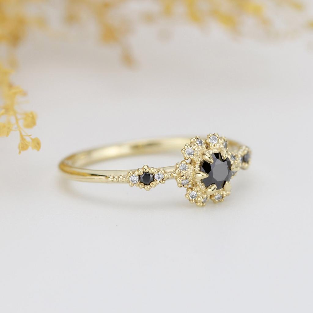 Ювелирные изделия Женское кольцо с черным драгоценным камнем, простые ювелирные изделия