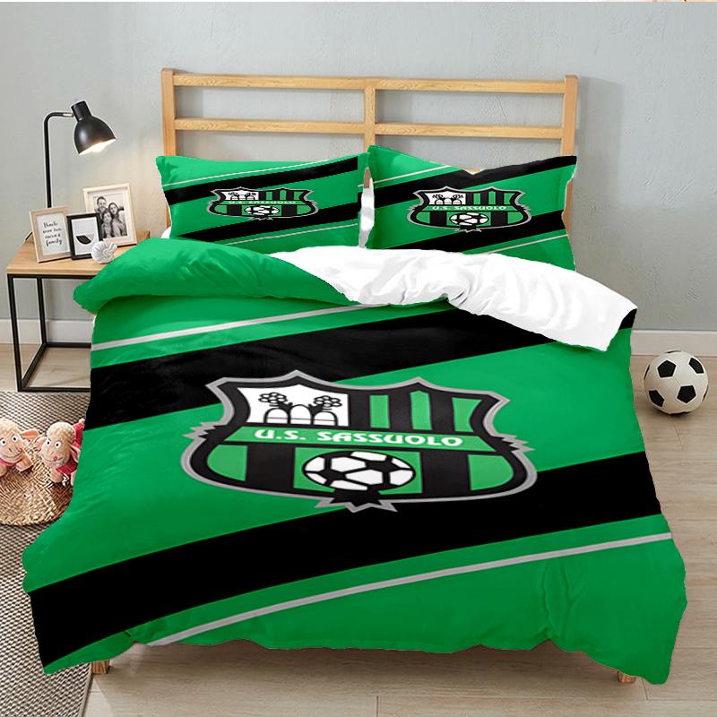 3PCS Sass-uolo Football Crest Bedding set,Ideal for1pc Duvet Cover And 2pcs Pillowcases Perfect for Christmas gift,Ideal for Bedroom, Dormitory