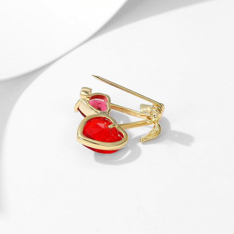 Female Fashion Red Crystal Love Heart Brooches For Women Luxury Gold Color Alloy Zircon Plant Brooch Safety Pins
