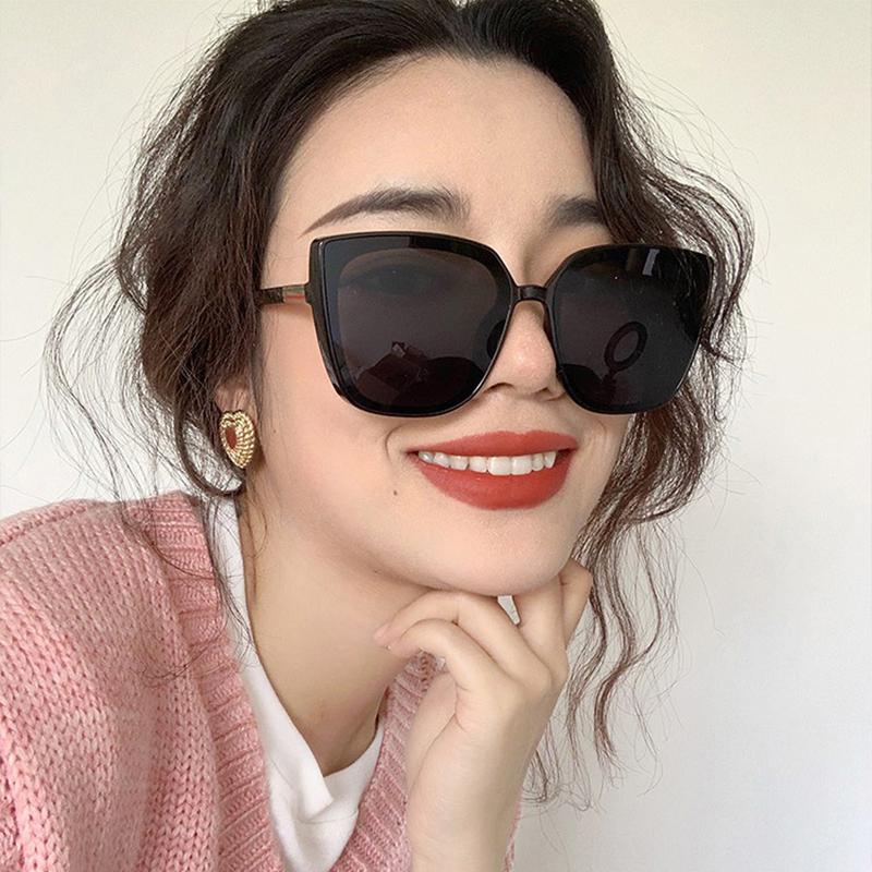Fashion Cat Eye Sunglasses Women Oversized Big Frame Sunglasses Vintage Glasses Cool Sexy Sunglasses UV400