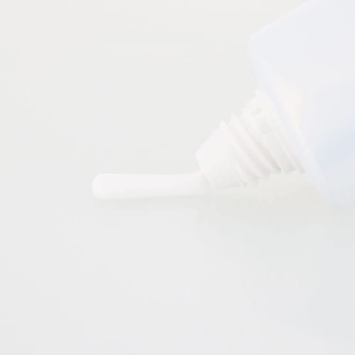 Mentholatum Hand Medicated Hand Veil for Cracked, Chapped and Rough Hands Hand Washing Water Work High Adhesion Barrier Formula Rich Barrier 70g