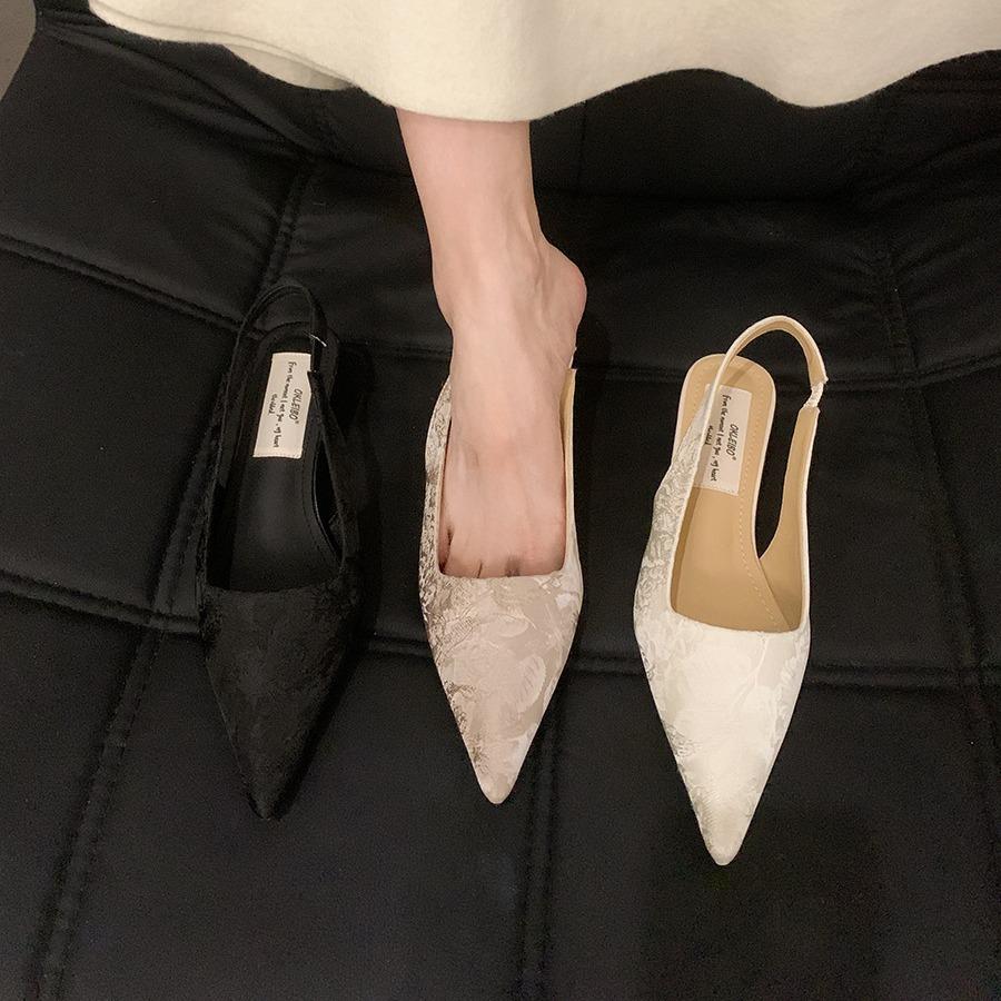 Французские вечерние туфли на высоком каблуке в стиле ретро, одинарные туфли с острым носком, женская обувь 2024 года, популярные летние новые китайские красивые босоножки с застежкой-мешком