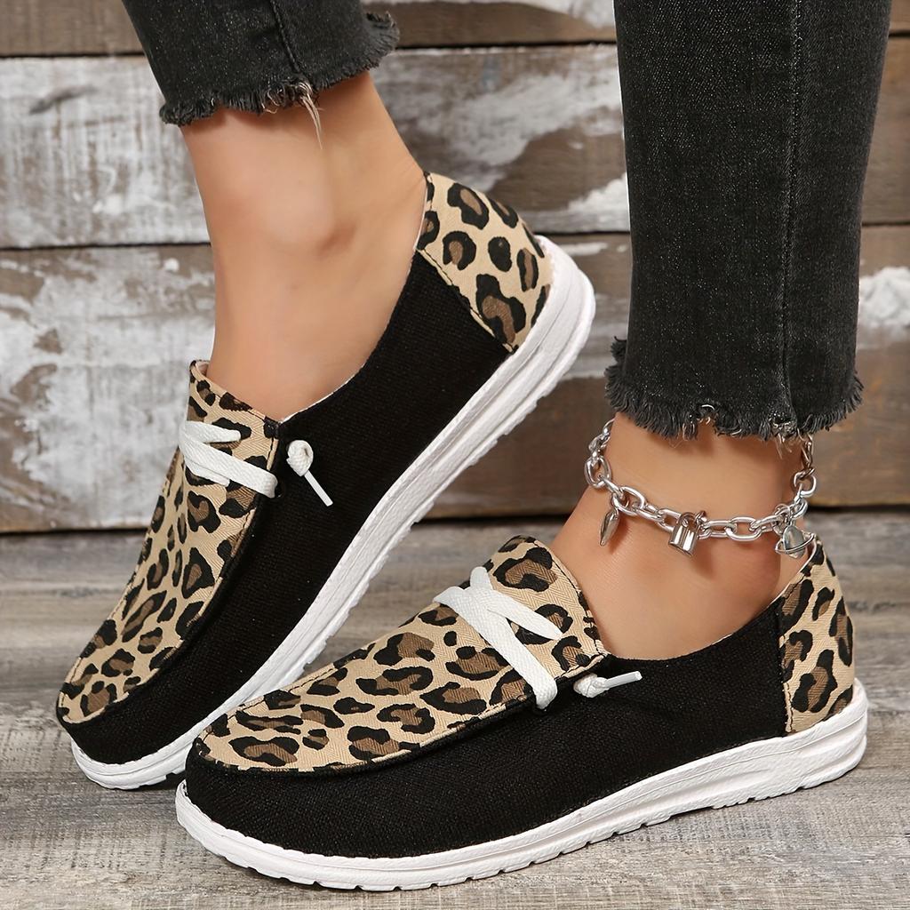 Stylish Leopard Print Canvas Shoes - Comfortable Casual Round Toe Lace Up Sneakers with Versatile Low Top Design, Breathable Fabric