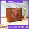 Сумки Портативная кожаная сумка через плечо Женская воловья кожа Нишевая Большая вместимость Женская дорожная сумка Премиальное чувство Сумка-тоут