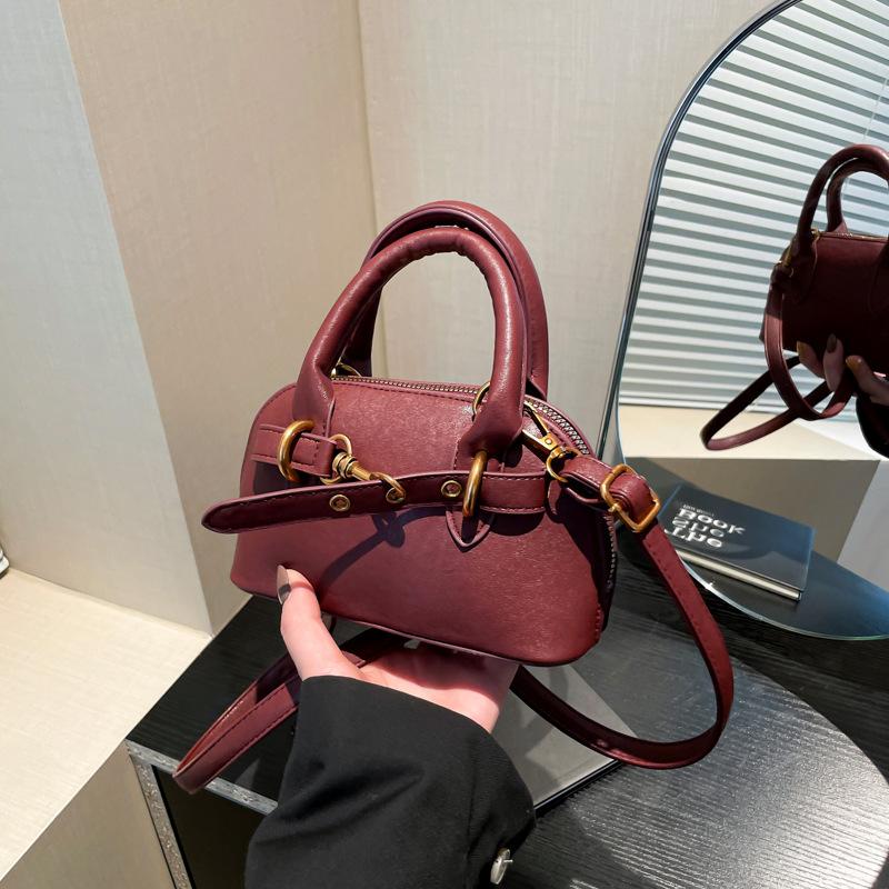 Осень и зима ретро мини-сумка женская 2025 новая популярная универсальная сумка-мессенджер модная портативная сумка-ракушка