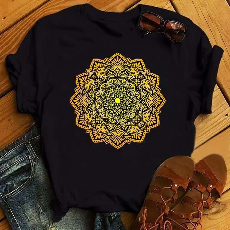 Maycaur New Mandala Цветочный принт Футболка Женская Повседневная Модная Футболка Свободная Короткий Рукав 90-х Девочек Эстетика Черная Футболка Топ