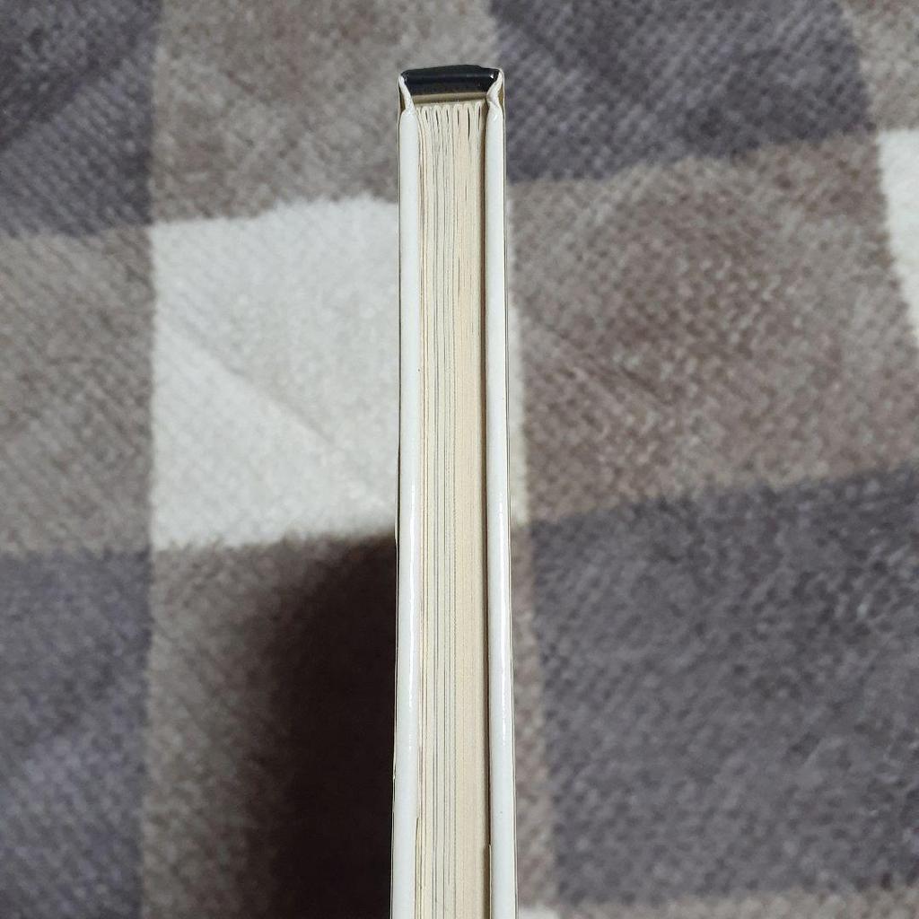 [ИСПОЛЬЗОВАННЫЙ] Непрочитанная книга на английском языке A HARD DAY'S WRITE Beatles