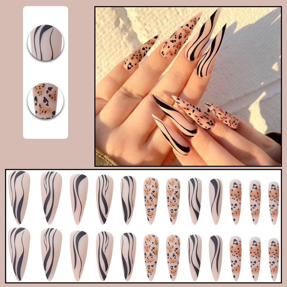 Artificial Full Cover Manicure Tool Plum Blossom Stiletto False Nails Fake Nails Almond Wearable