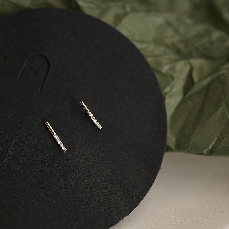 Slim and Stylish, Slender, Straight Stick One-line Earrings for Women