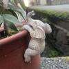 Garden Resin Figurines Hugger Elephant Planter Pot Hanger Flower Pot Vase Huggers Statue Ideal Gift for Elephant Lovers