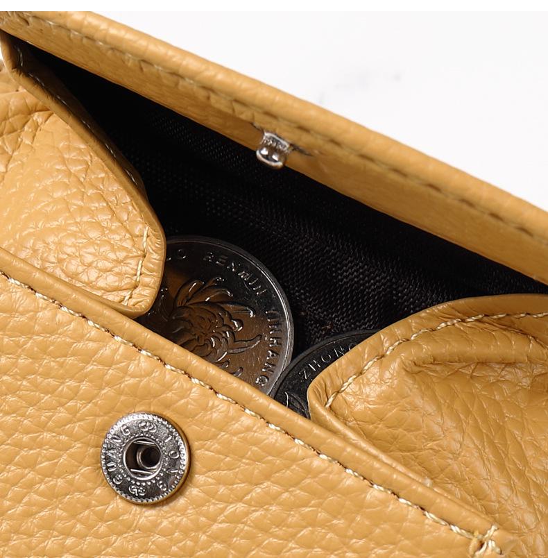 Korean Style Women's Short Tri-Fold Wallet: Large Capacity, Multi-Card Slot, Anti-Demagnetization.